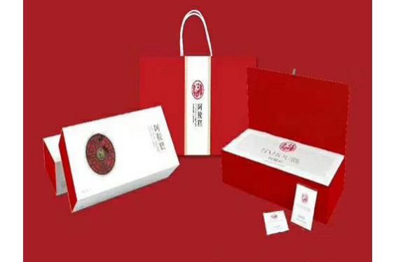 东阿 汉后燕窝型阿胶糕  60片/300g /盒 简装
